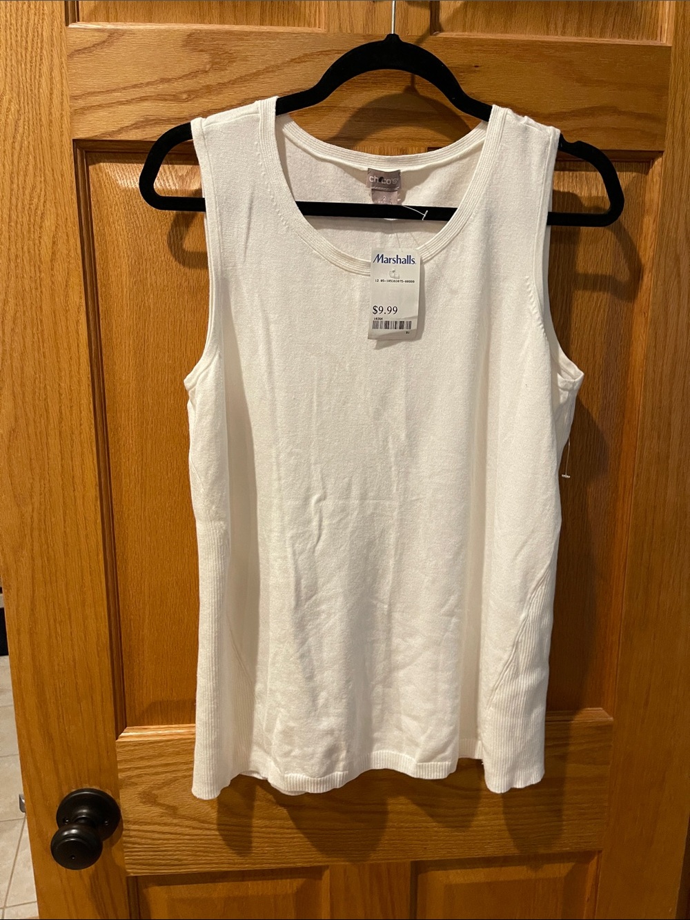 Chicos size 2 creamy knit tank NWT
Great for layering